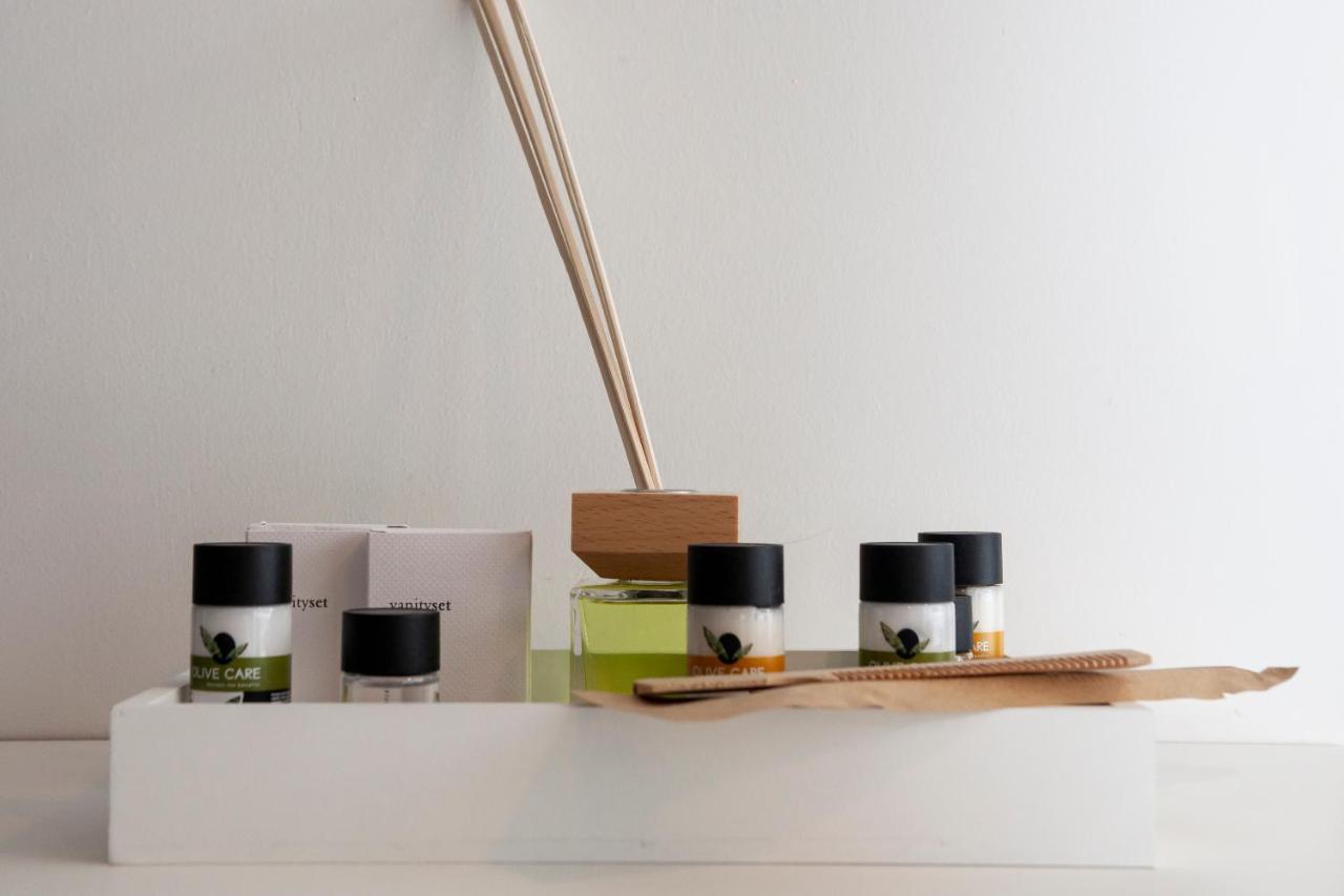 Apartment Simone By Socrates Junior *