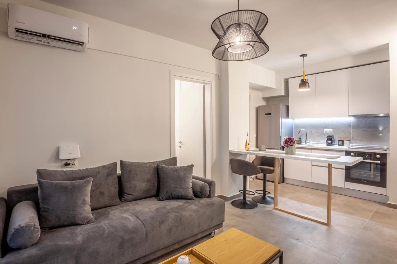 Simone By Socrates Junior Apartment *