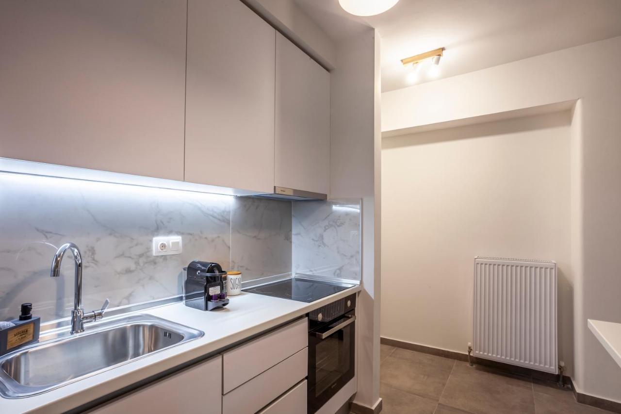 Simone By Socrates Junior Apartment